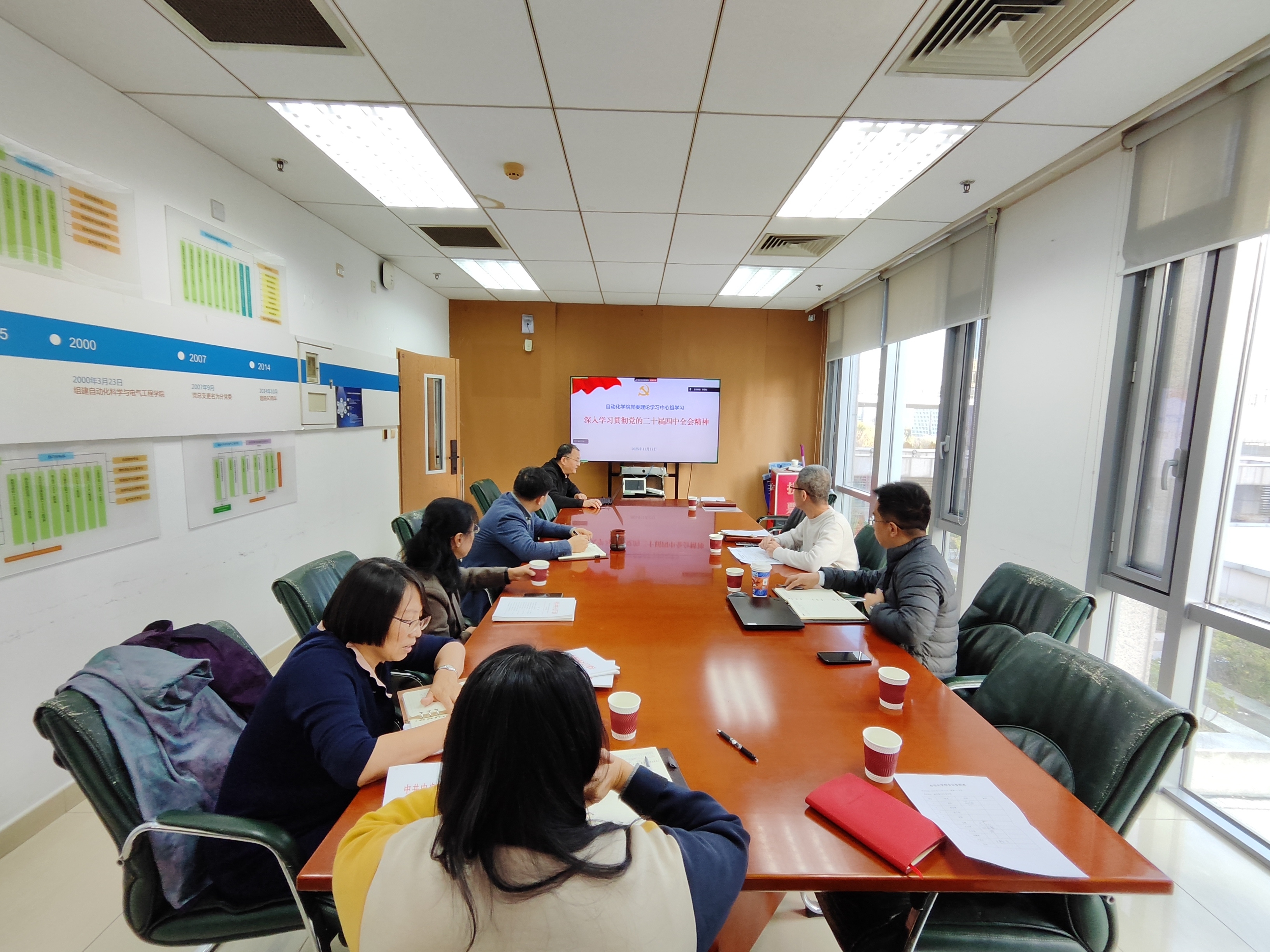 d735ca3ff98926601294c76b9a801c0ejpg